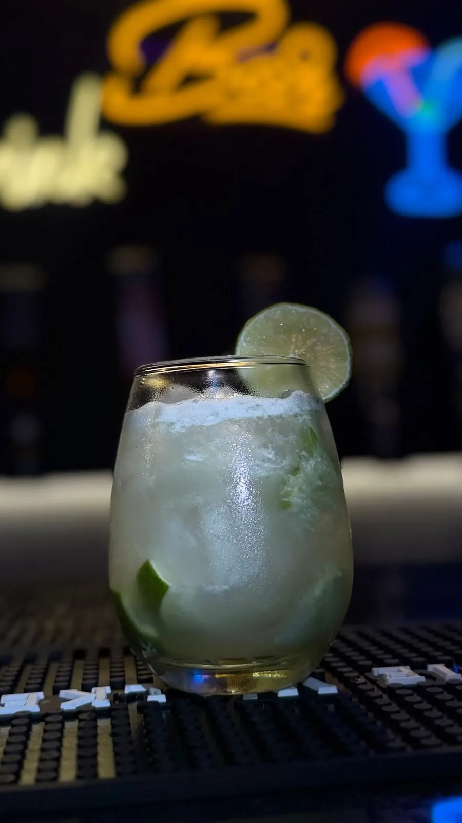 Caipirinha de limão